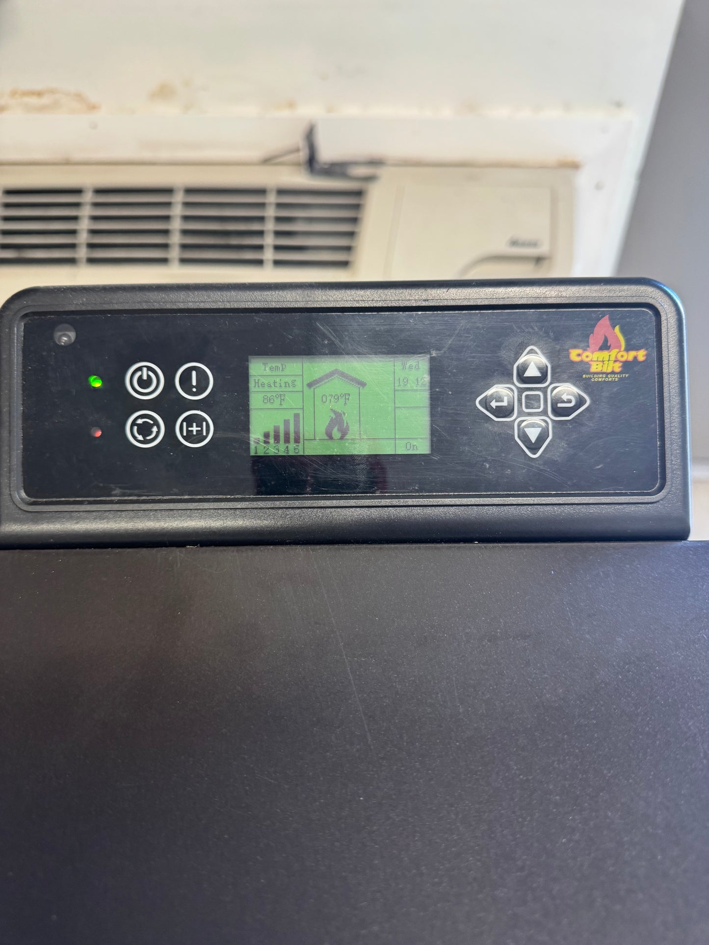 ComfortBilt HP41-Alpine 2,200 sq ft Pellet Stove