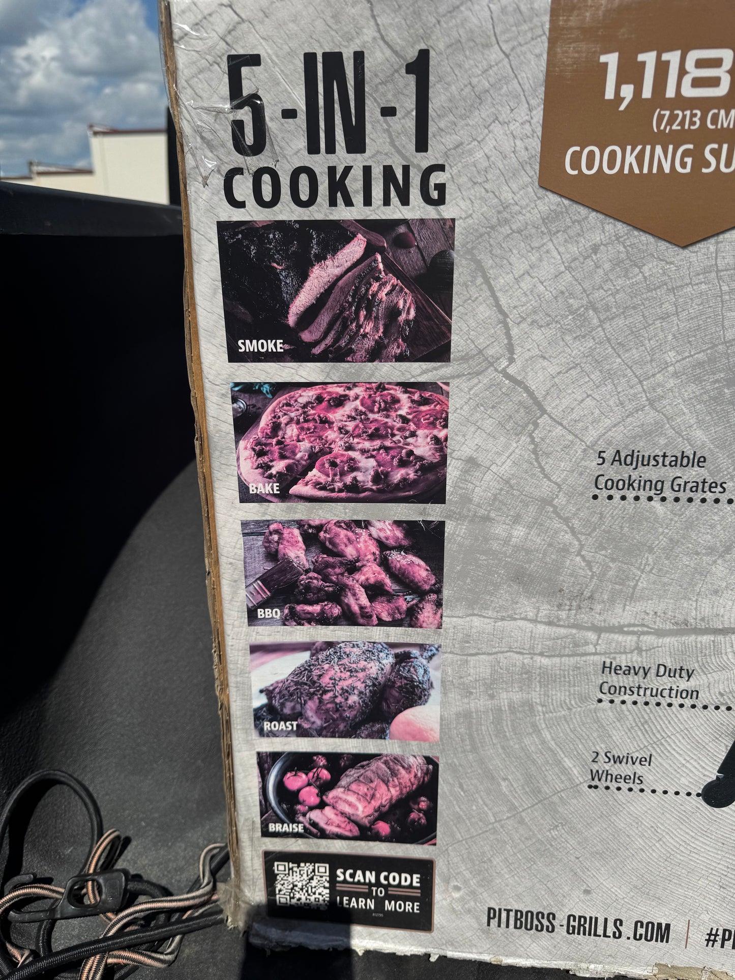 Pit Boss 1300 Copperhead Onyx WiFi & Bluetooth Wood Pellet Smoker