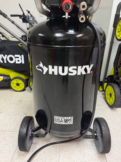 Husky 30 Gallon 200 PSI Portable Air Compressor