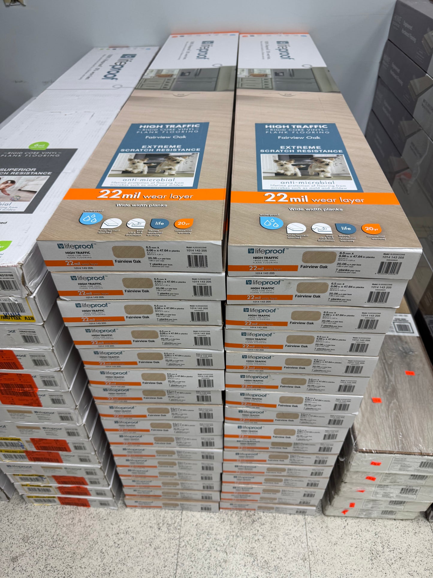 Lifeproof Fairview Oak Waterproof Click Lock Luxury Vinyl Plank Flooring