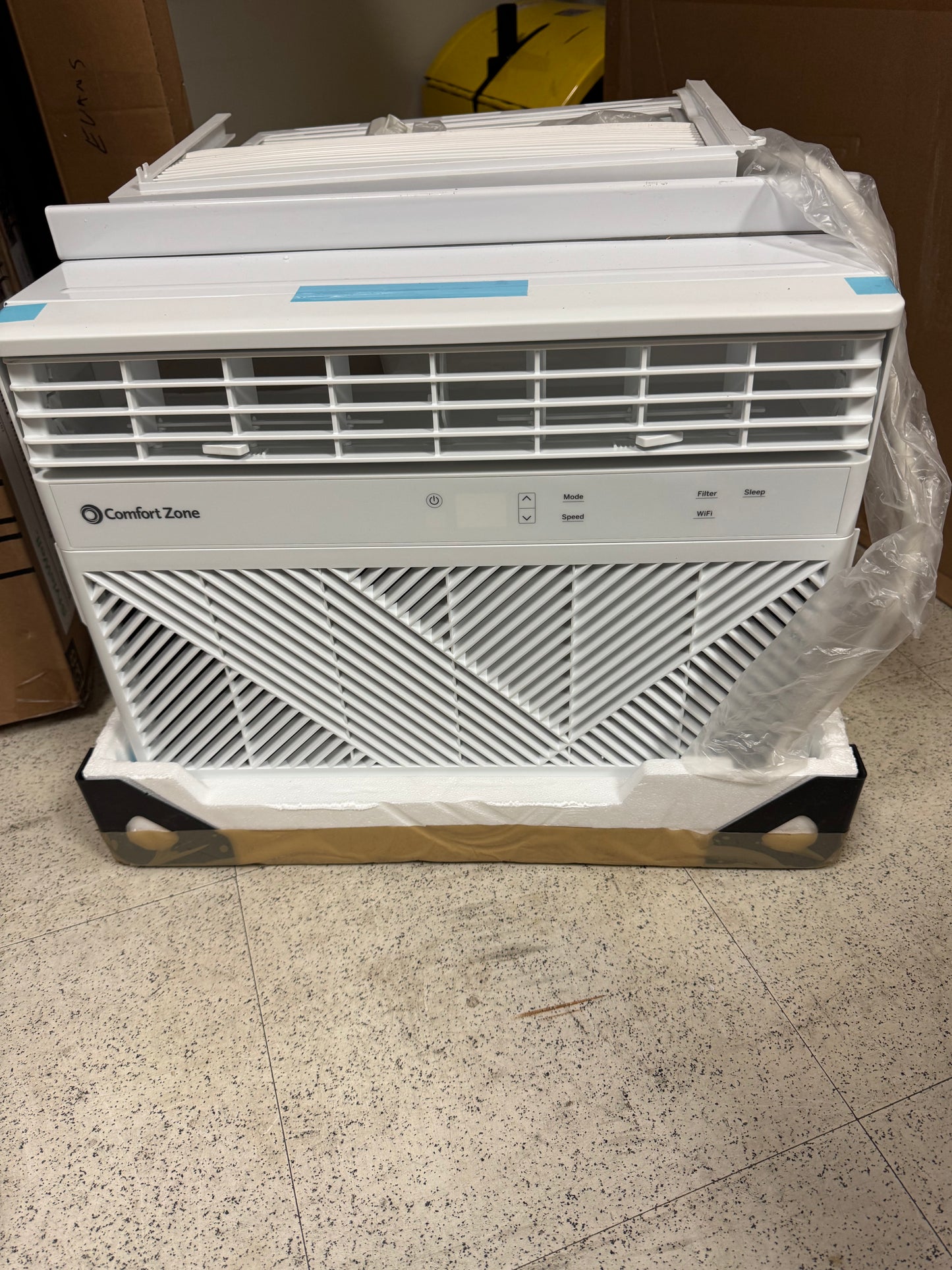 Comfort Zone 12,000 BTU 115V Smart Window Air Conditioner