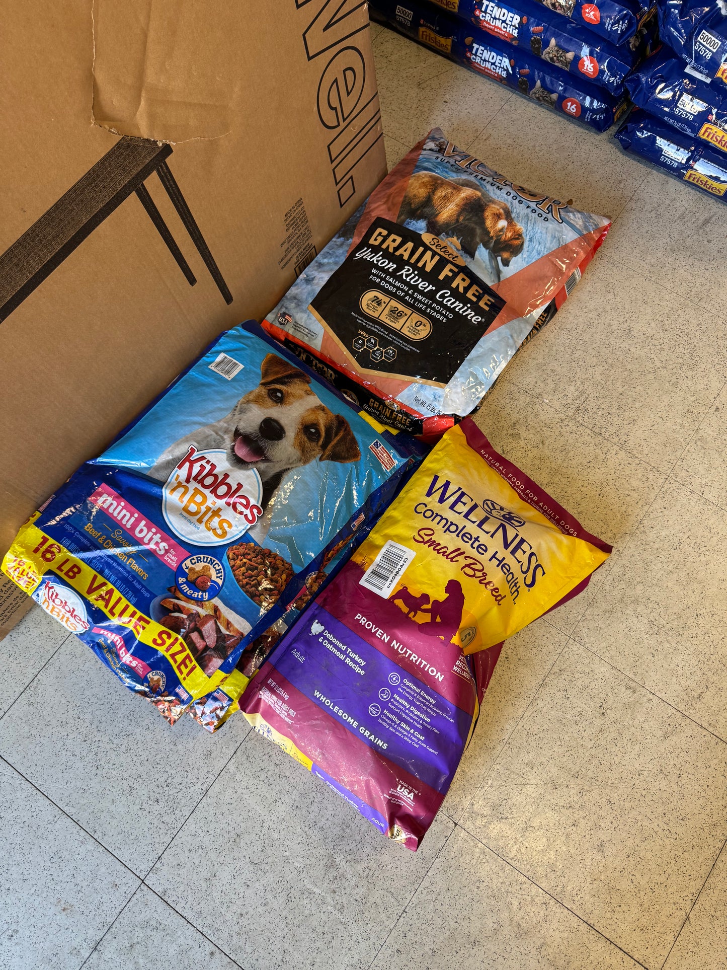 Dog & Cat Food (READ DESCRIPTION)