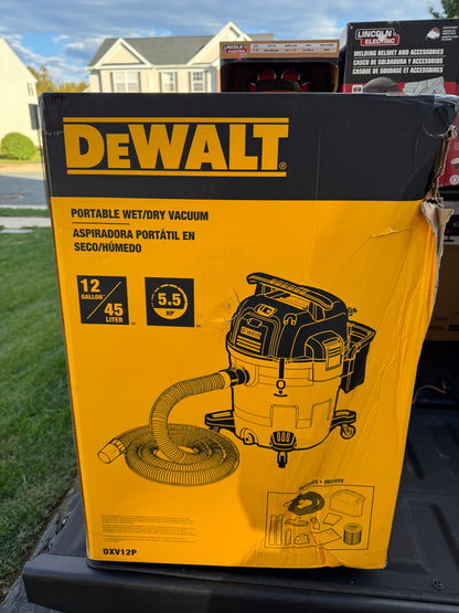 Dewalt 12G 5.5 HP Wet/Dry Vacuum