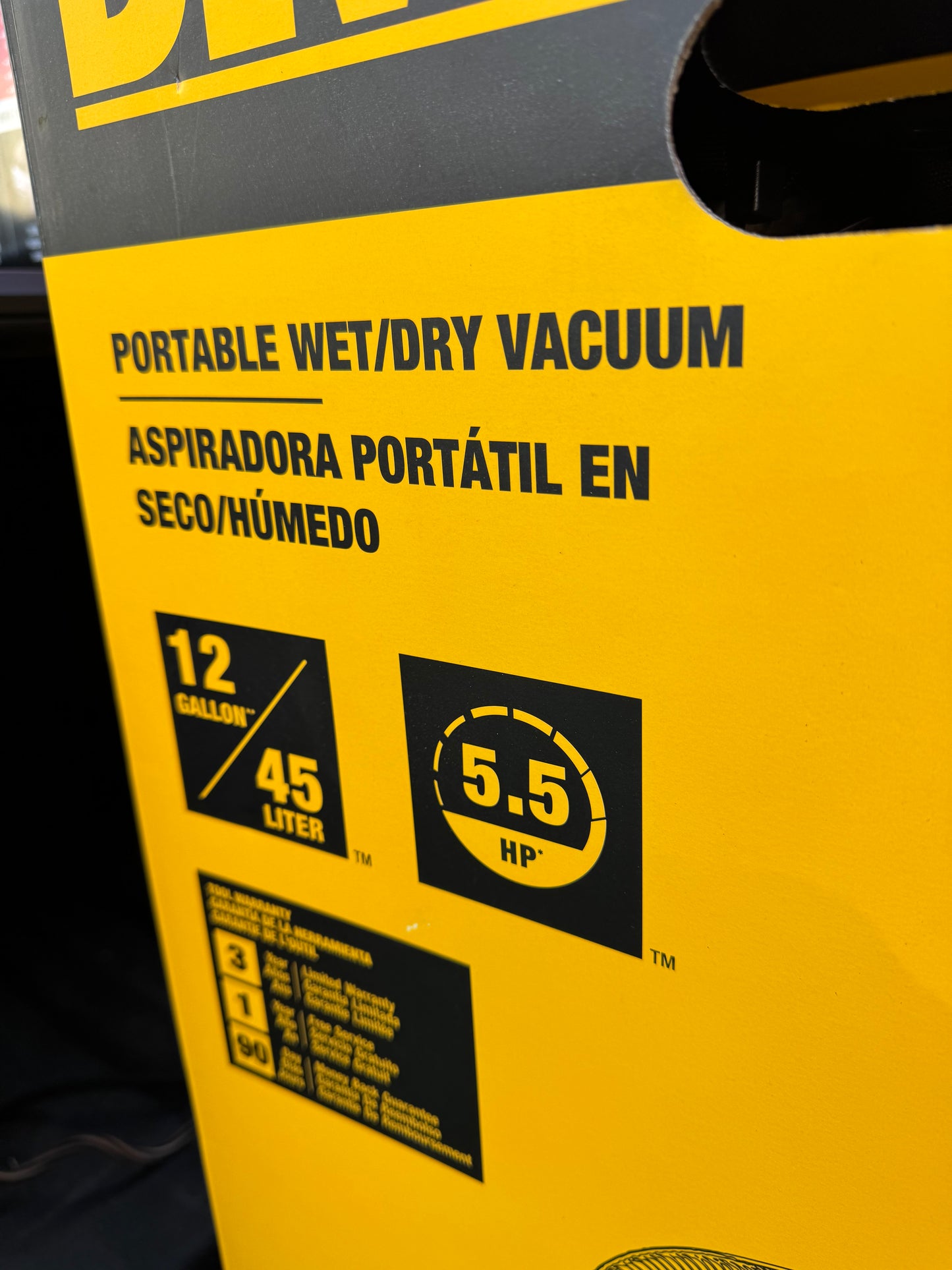 Dewalt 12G 5.5 HP Wet/Dry Vacuum
