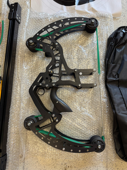 Continuous Shooting Ball Bearing Compound Bow Set w/Accessories
