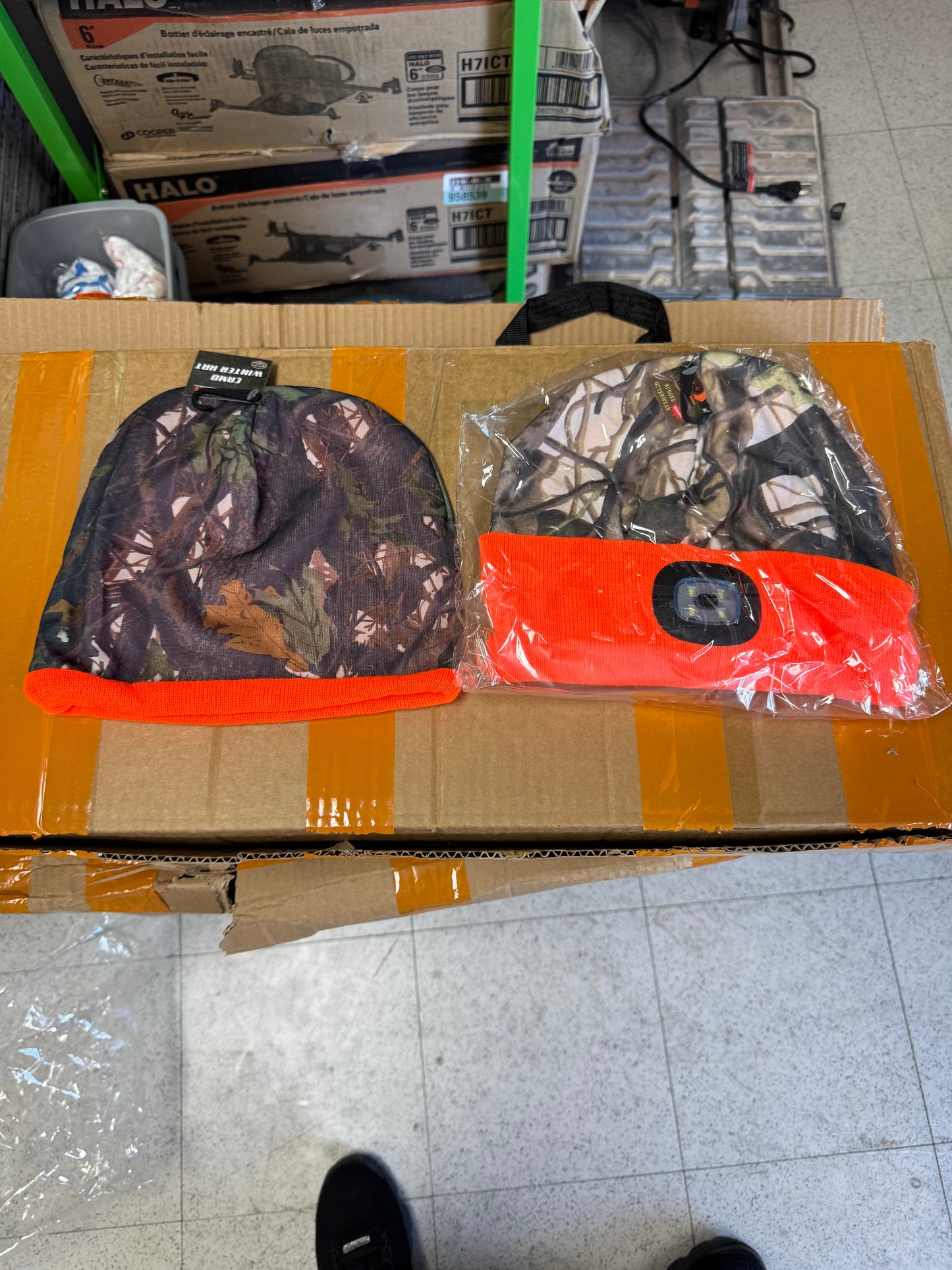 Men’s Camo Winter Hats (READ DESCRIPTION)