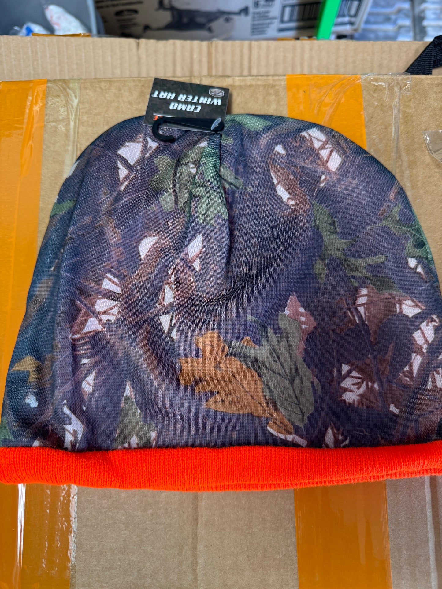 Men’s Camo Winter Hats (READ DESCRIPTION)