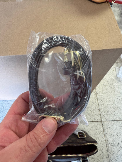 Louis Vuitton Small Replica Hand Bags w/Straps