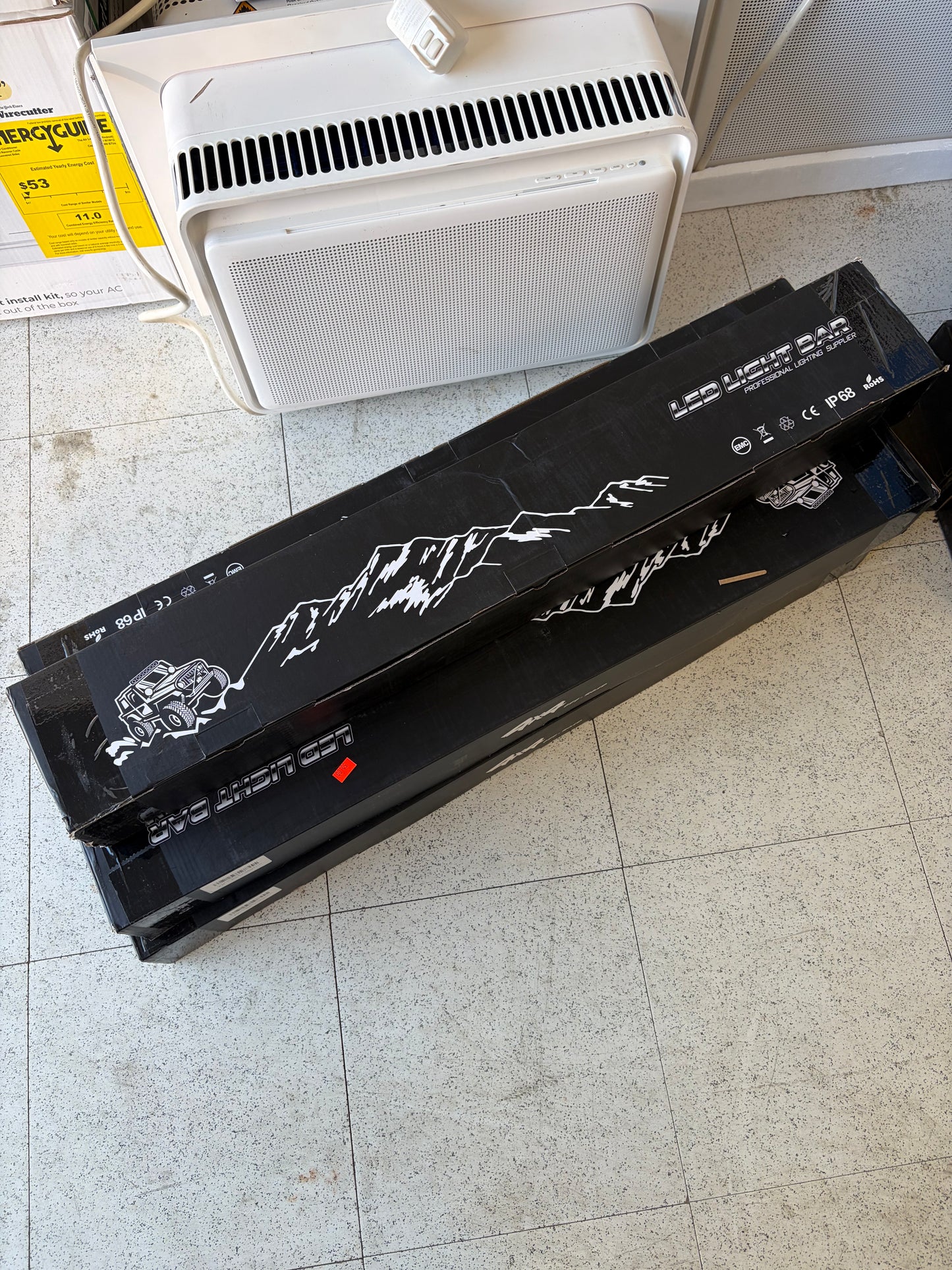 Ridgidhorse 32” Curved 240W LED Light Bar
