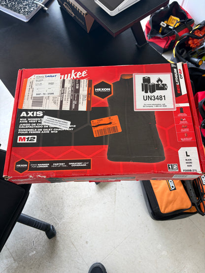 Milwaukee M12 Women’s Large Axis Black Heated Vest Kit