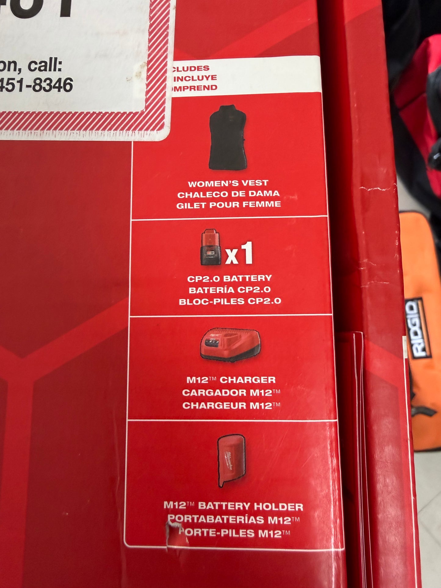 Milwaukee M12 Women’s Large Axis Black Heated Vest Kit
