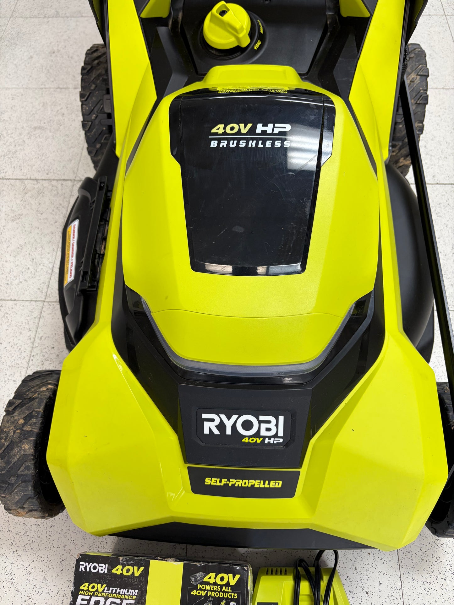 Ryobi 40v HP Brushless 21” RWD Self Propelled Lawn Mower Kit