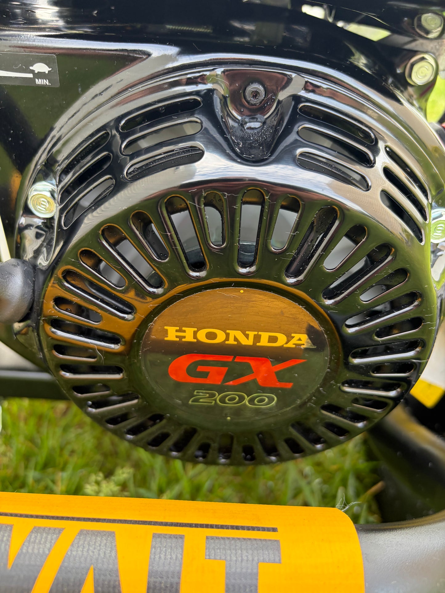 Dewalt 3600 PSI 2.5 GPM Honda GX200 Gas Pressure Washer