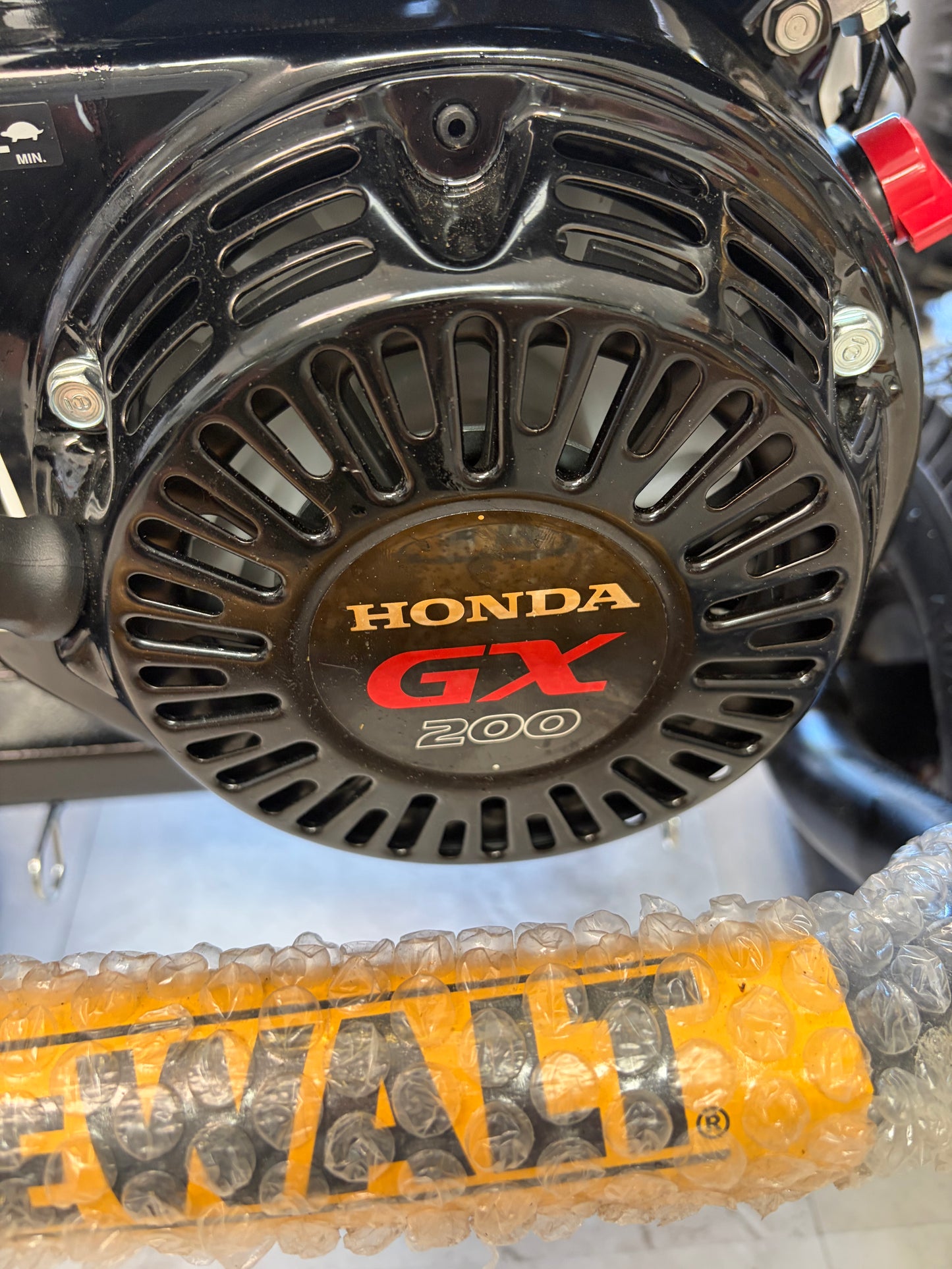 Dewalt 3600 PSI 2.5 GPM Honda GX200 Gas Pressure Washer