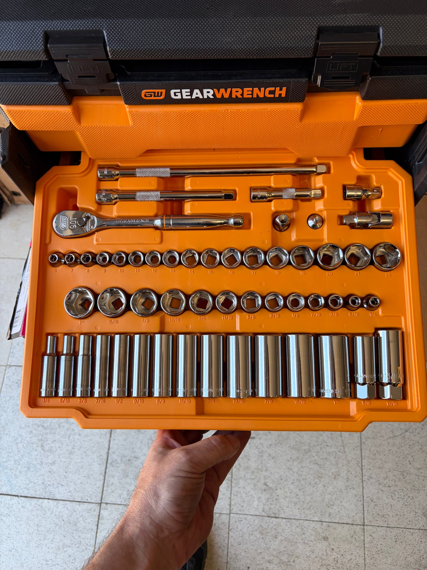 GearWrench 243pc SAE/Metric Mechanics Tool Set w/Box