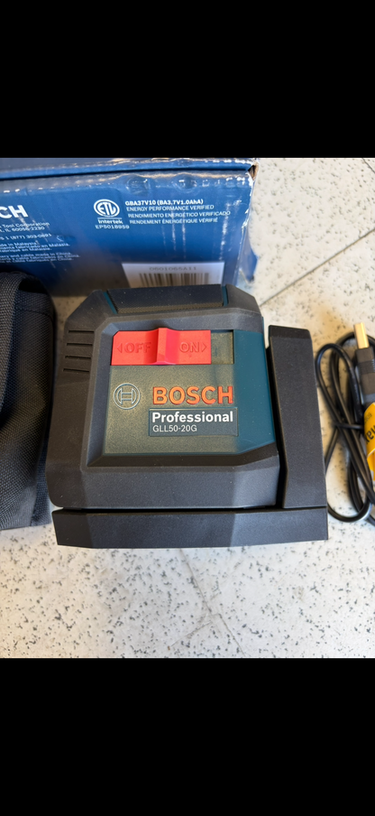 Bosch 65ft Dual Power Green Beam Self-Leveling Cross-Line Laser Level