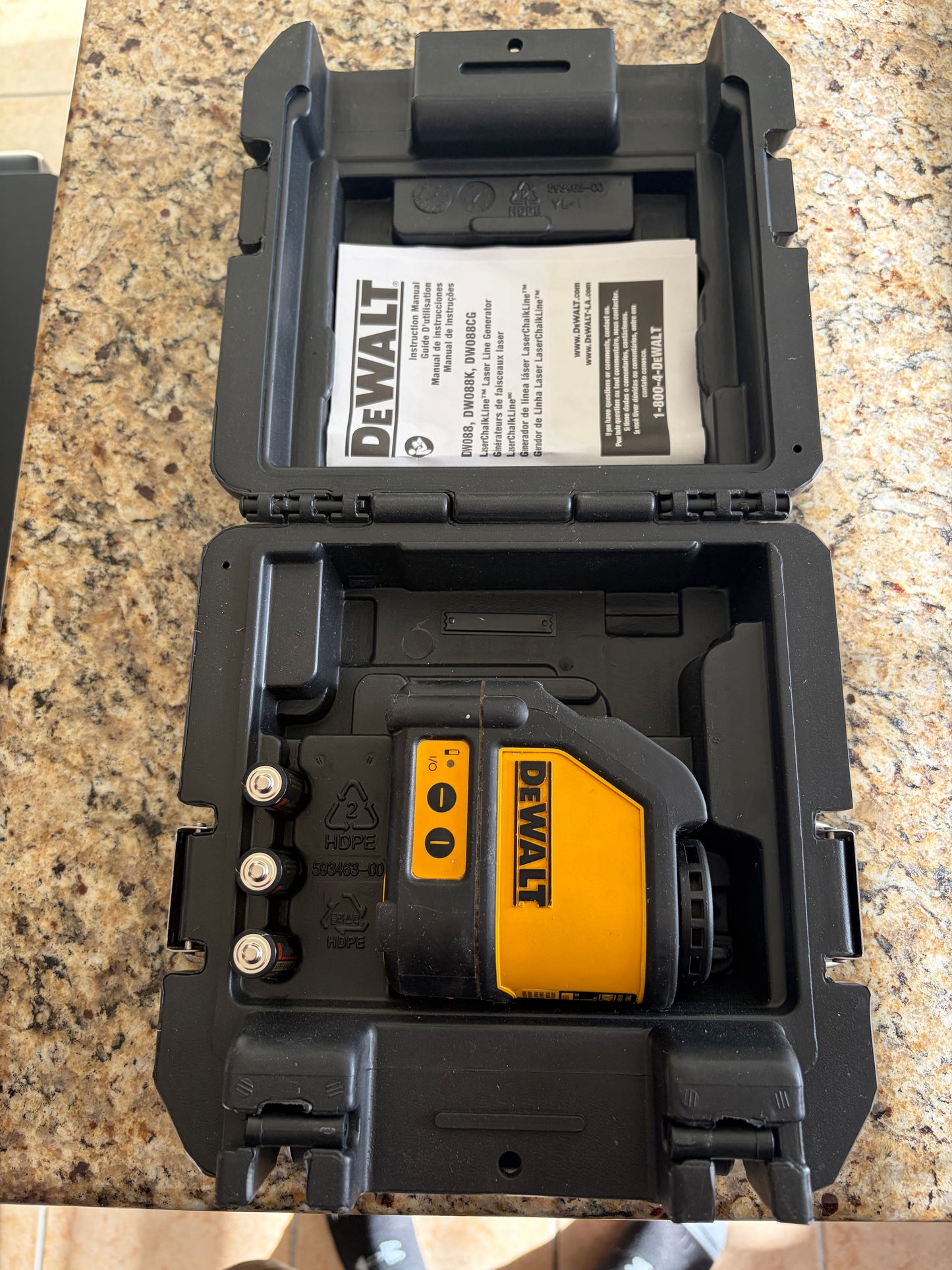 Dewalt DW087 165ft Red Self-Leveling Cross-Line Laser Level