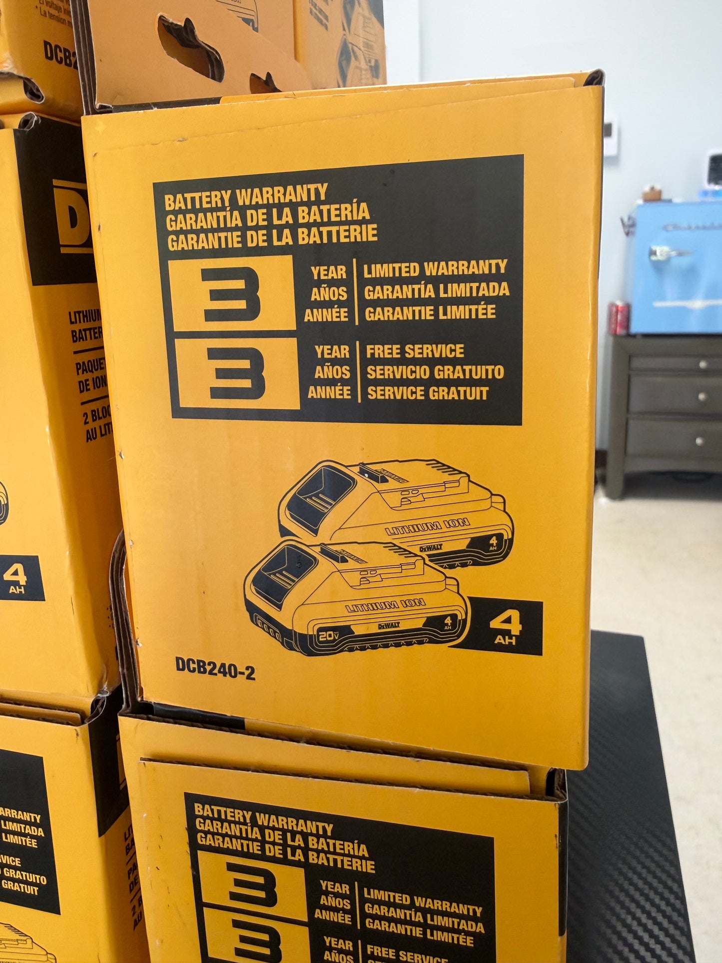 Dewalt 20v Max Compact 4ah Lithium Ion Battery (2-Pack)