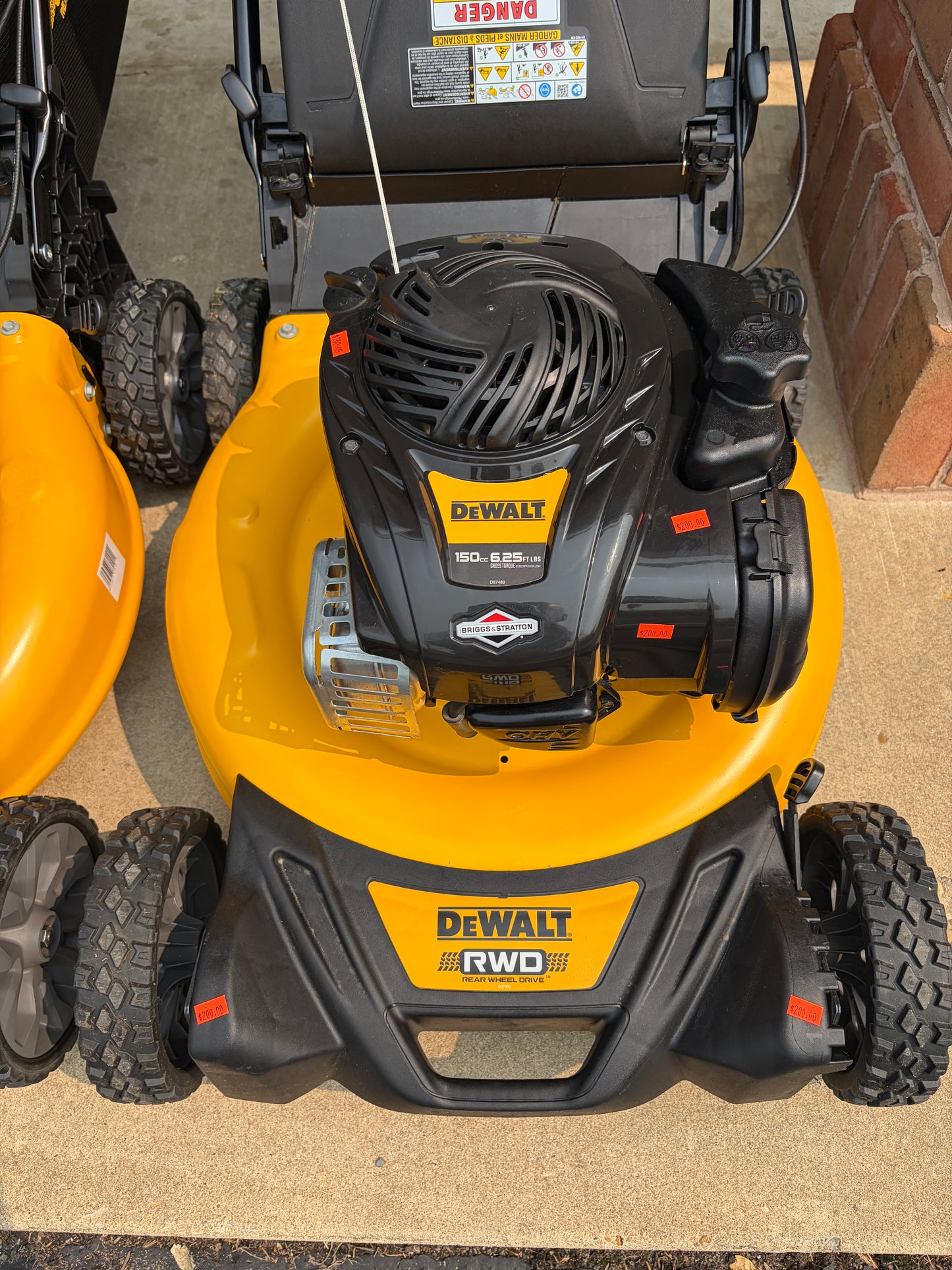 Dewalt 21” 150cc RWD Self Propelled Gas Lawn Mower