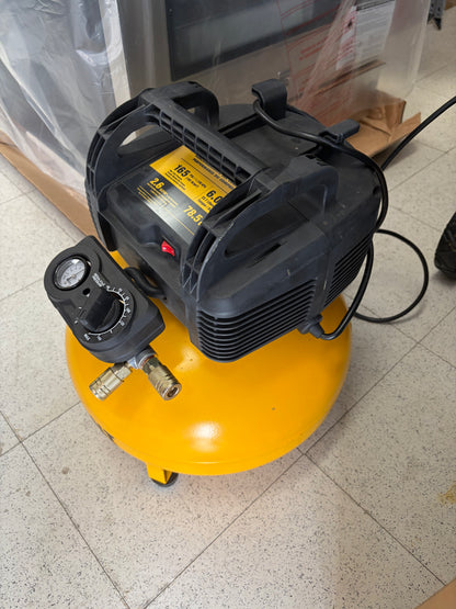 Dewalt 6G 165 PSI Portable Air Compressor
