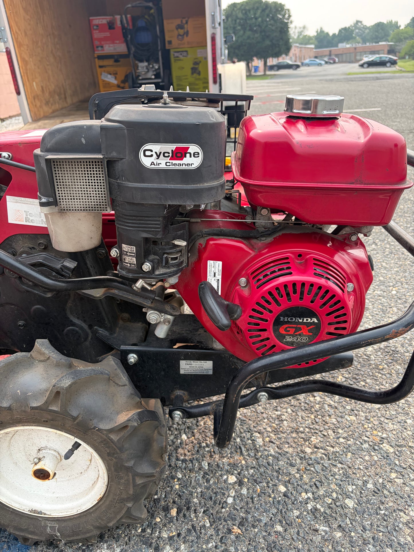 Honda FRC800 GX240 20” Self Propelled Gas Rear Tine Tiller