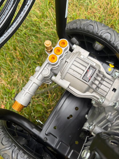 Dewalt 3400 PSI 2.5 GPM 208cc Gas Pressure Washer