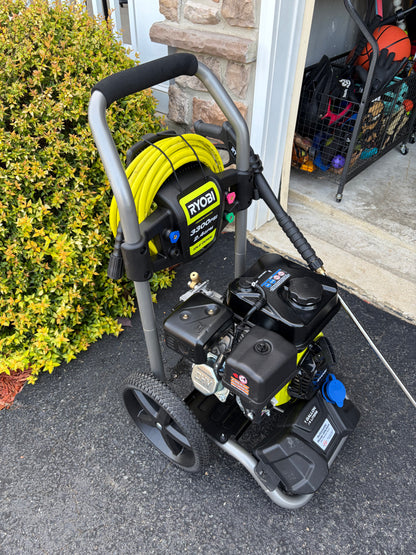 Ryobi 3300 PSI 2.4 GPM 212cc Gas Pressure Washer