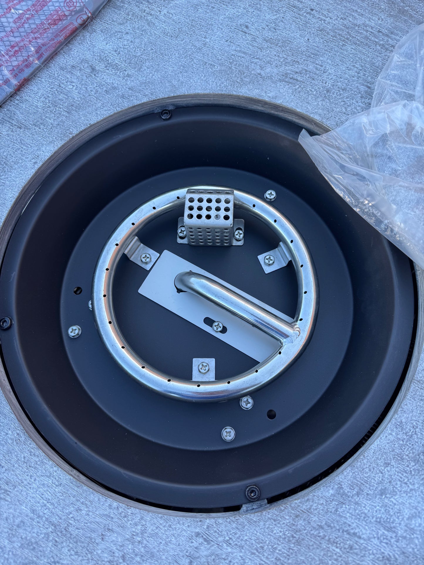Hampton Bay Tucson 50,000 BTU Steel Propane Outdoor Fire Pit Table