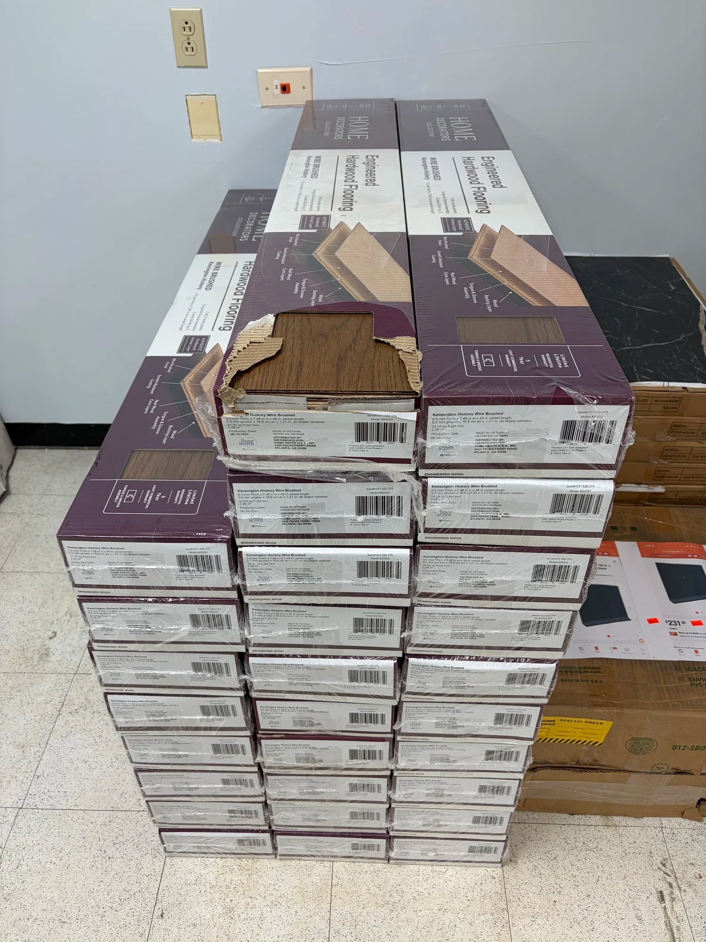 HDC Kensington Hickory T&G Wire Brushed Engineered Hardwood Flooring