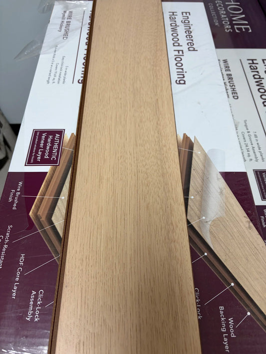 HDC Wymill Hickory Click-Lock Wire Brushed Engineered Hardwood Flooring