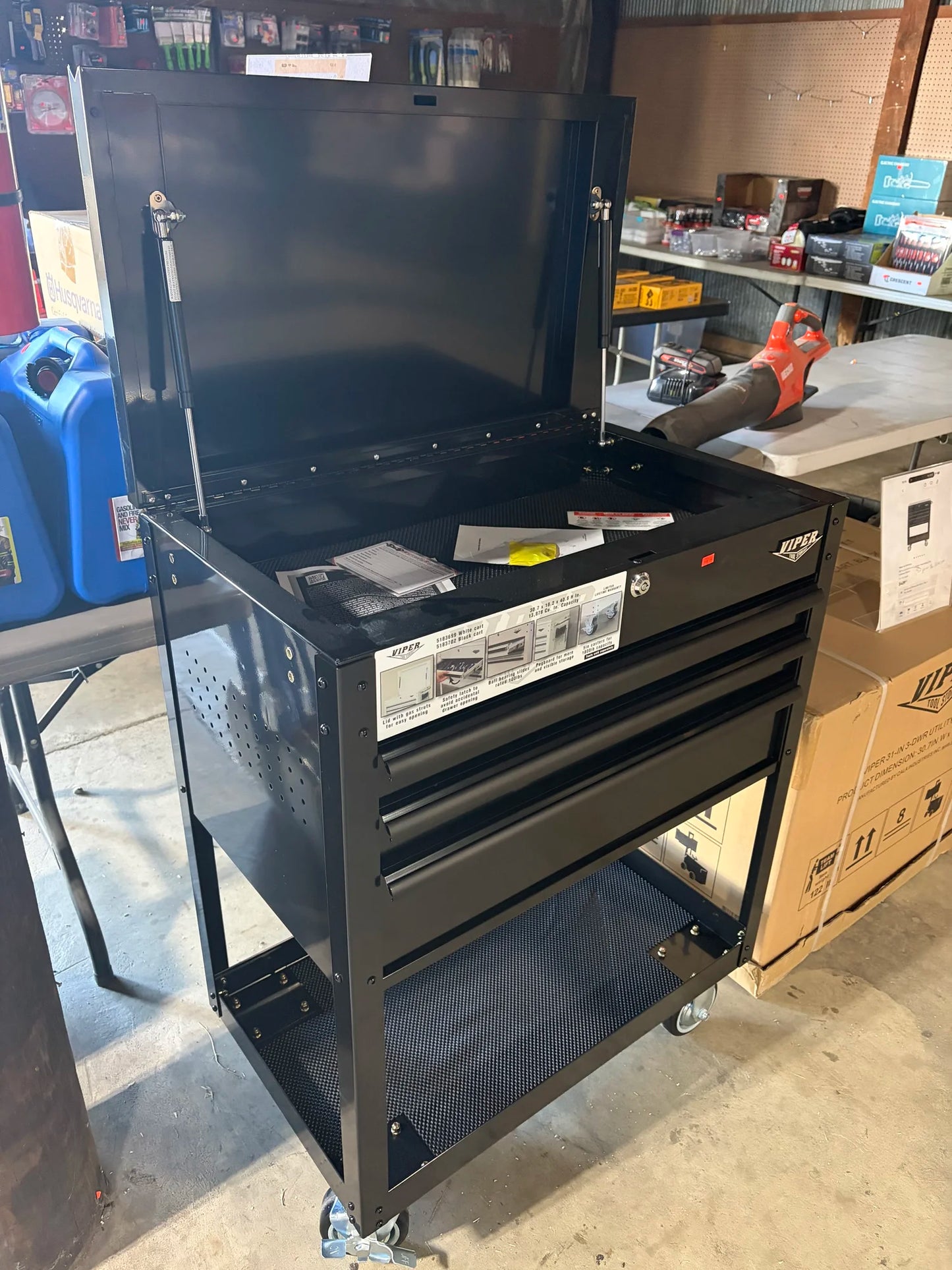 Viper 30.7” W x 40.8” H 3-Drawer Steel Rolling Tool Cabinet